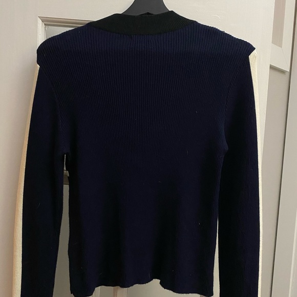 Half Zip Color Block Turtle Neck - Picture 4 of 5